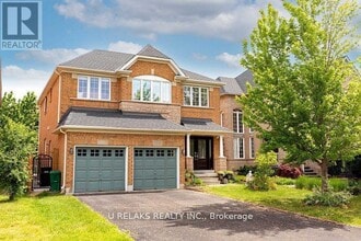 Building Photo - 4845 Colombo Crescent