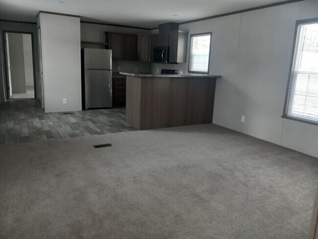 Foto del edificio - 316 Tamarack Trail