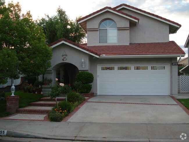 Building Photo - 28555 Red Cedar Pl
