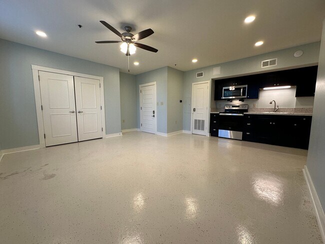 Foto del edificio - 715 Sherman St