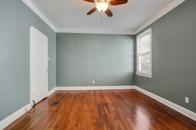 Foto del edificio - 2106 S Carrollton Ave