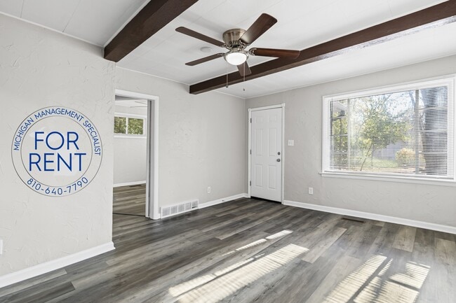 Foto del edificio - 2429 Lincoln Manor Dr