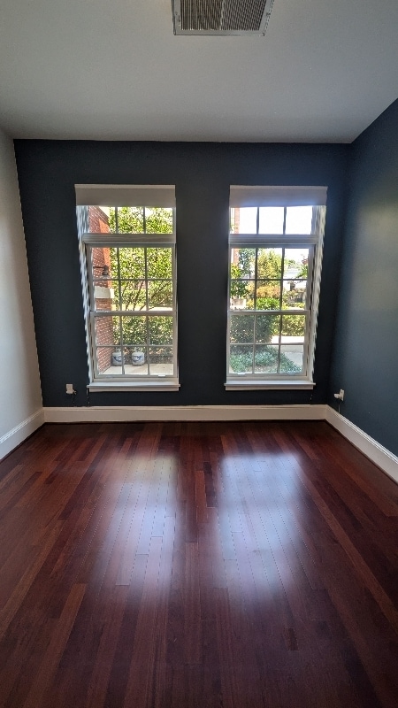 Building Photo - 2035 2nd St NW