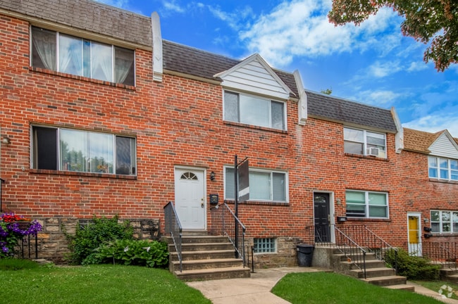 Building Photo - 341 Ripka St