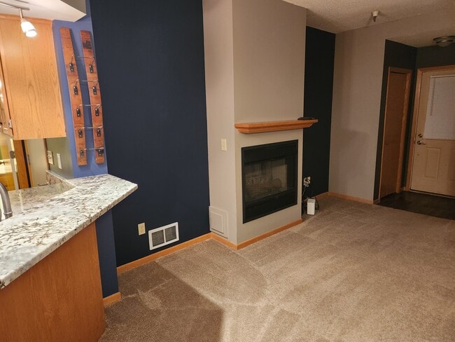 Building Photo - 18194 Settlers Way