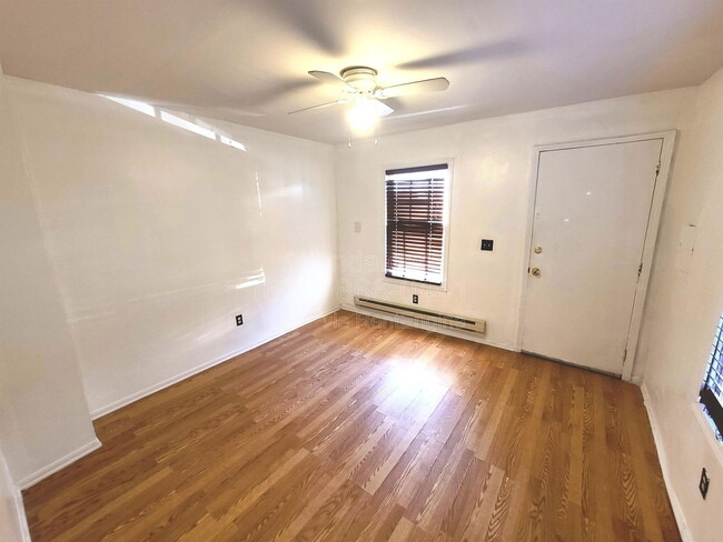 Building Photo - 70A Chester Avenue Southeast