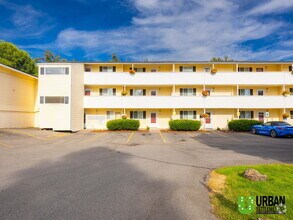 Building Photo - 222 N Hutchinson Rd