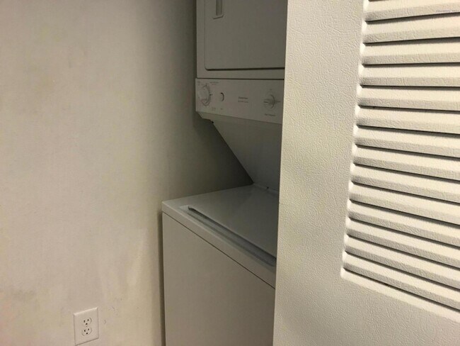 Foto del edificio - 3532 D'Avinci Way