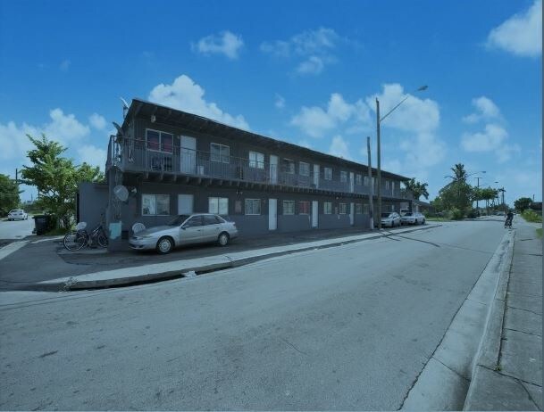 Foto del edificio - 485 SW 4th Ave