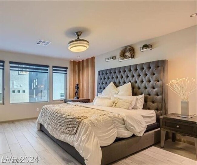 Foto del edificio - 8044 Haywood Estate Ave