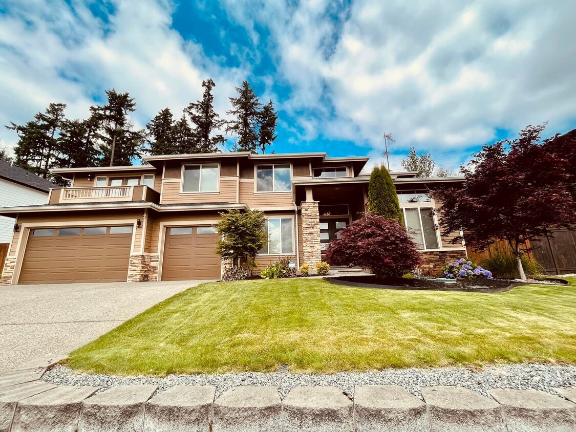 Foto principal - 8113 173rd Ave E