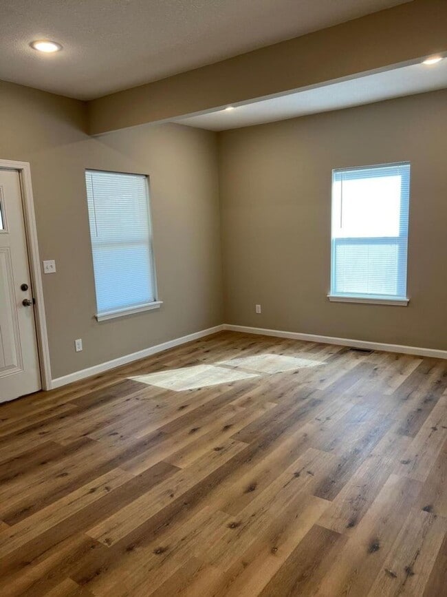 Foto del edificio - Beautifully Updated 4 Bed 2.5 Bath House!