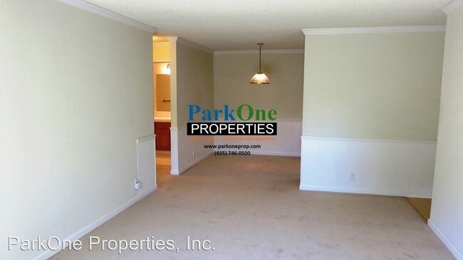 Building Photo - 1407 Marchbanks Dr