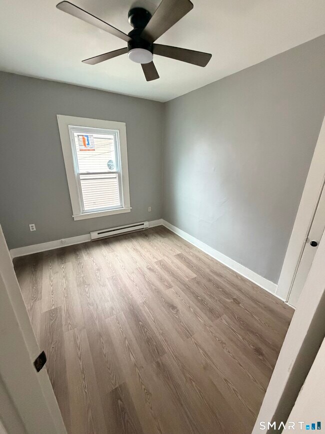 Foto del edificio - 89 Birch St