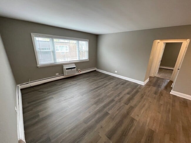 Building Photo - 7 N Dryden Pl