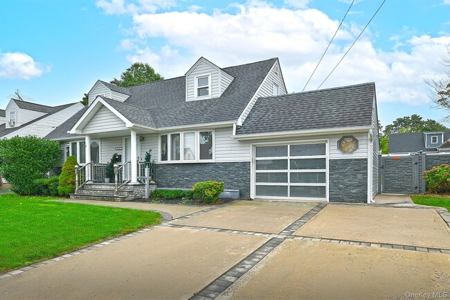 Building Photo - 2328 Westley Rd