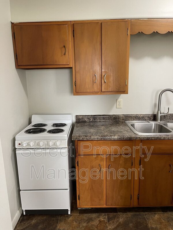 Building Photo - 7608 Bluffton Rd