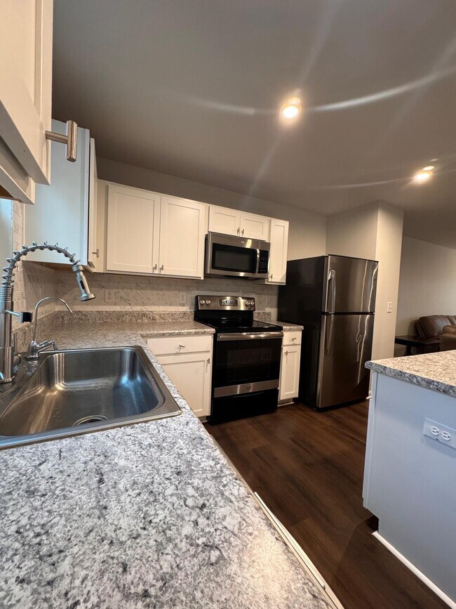 Foto del edificio - Beautiful 4-Bed, 2.5-Bath Home in Lyman – Spacious Living in a Prime Upstate Location!