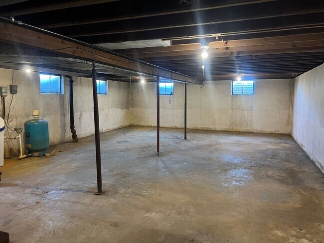 Foto del edificio - 5079 Byers Rd