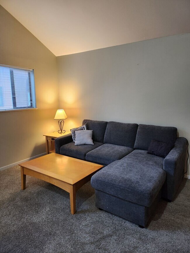 Foto del edificio - "Spring Special - $200.00 off First Full Month Rent with Lease"