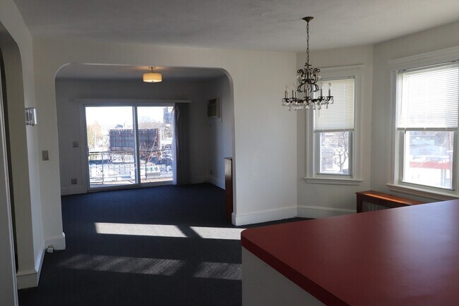 Foto del edificio - 8 Irma Ave