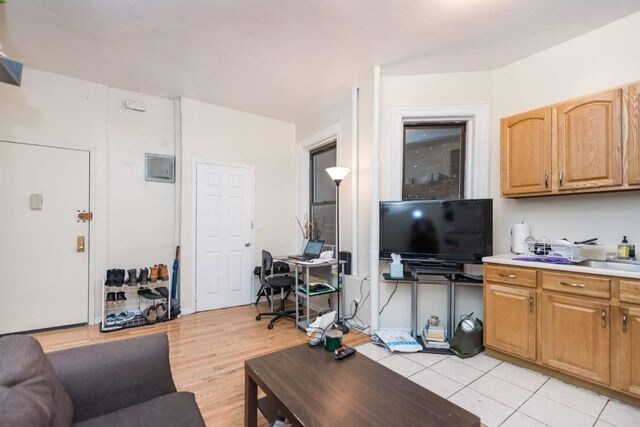 Primary Photo - 346 E 59th St