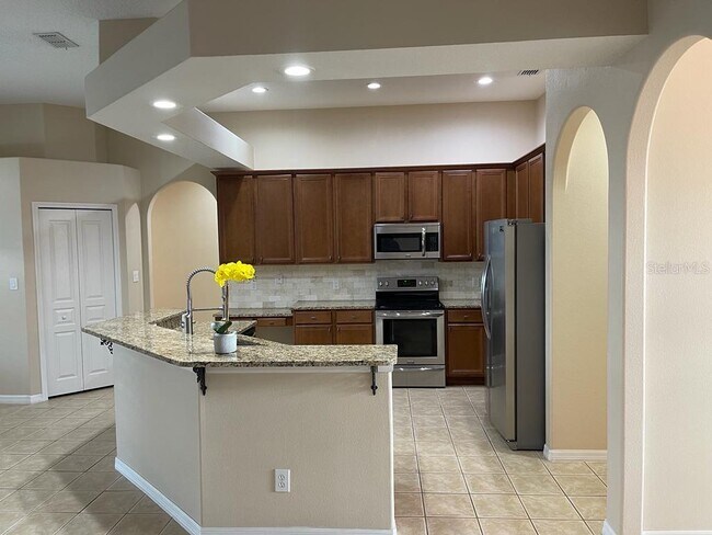 Building Photo - 2682 Greenwillow Dr