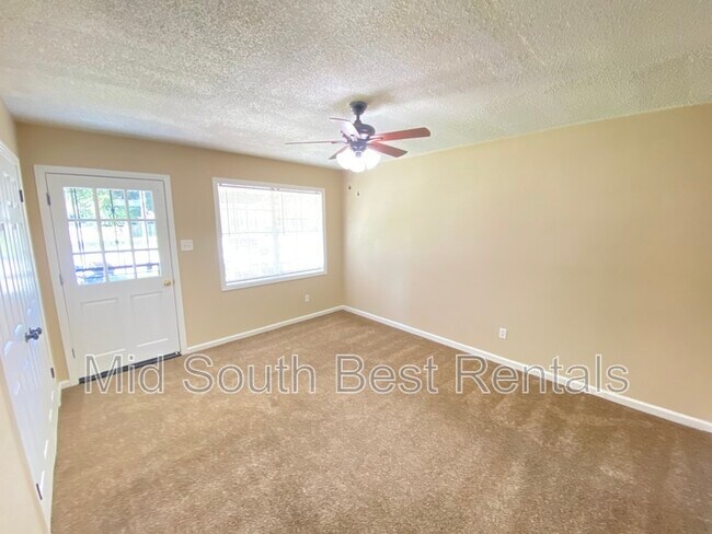 Building Photo - 650 Burdette Ave