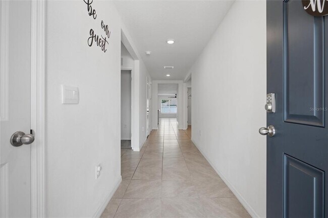 Building Photo - 9295 Van Allen Way