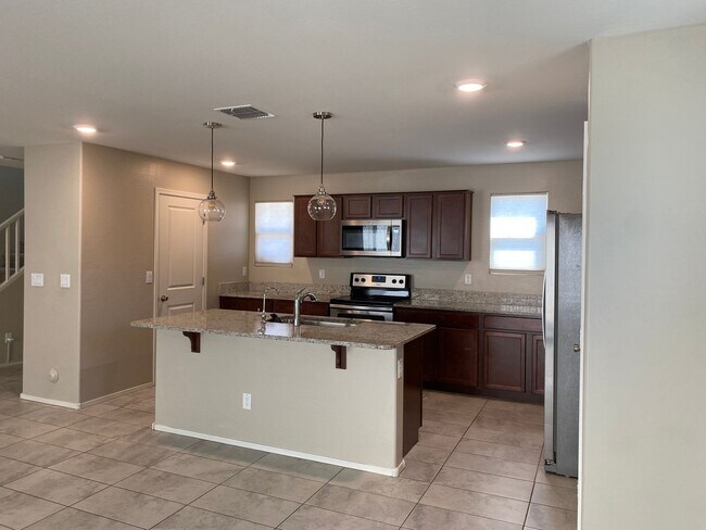 Building Photo - Sycamore Farms rental
