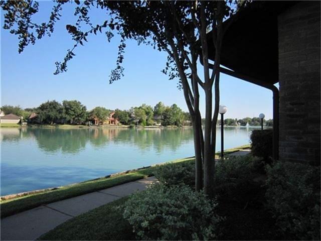 Foto del edificio - 2611 Grants Lake Blvd