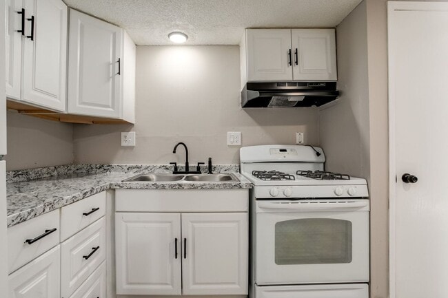 Interior Photo - Oakwood Garden Apartments
