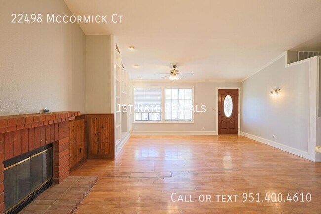 Foto del edificio - 22498 McCormick Ct