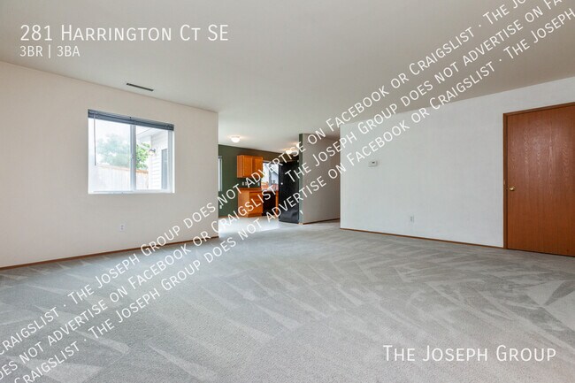 Photo - 281 Harrington Ct SE House