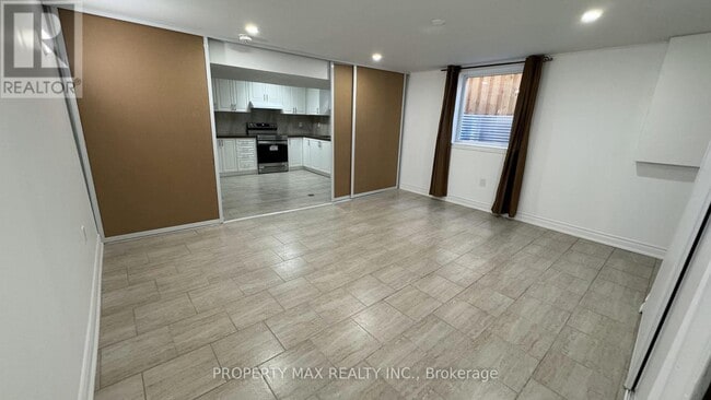Building Photo - 30 Glenabbey Dr