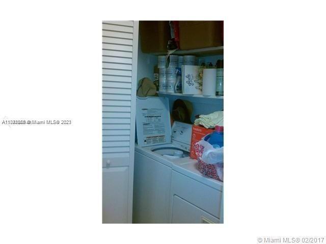 Foto del edificio - 2400 SW 54th St