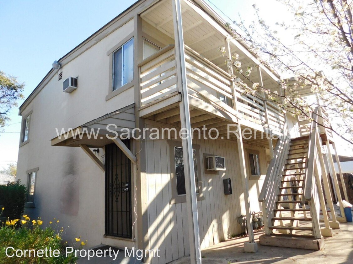 Primary Photo - 2318 Oakmont St
