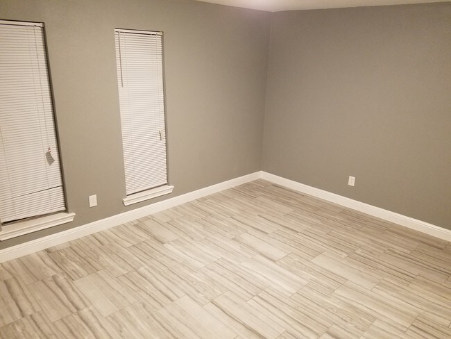 Foto del edificio - 1003 Roky Ct