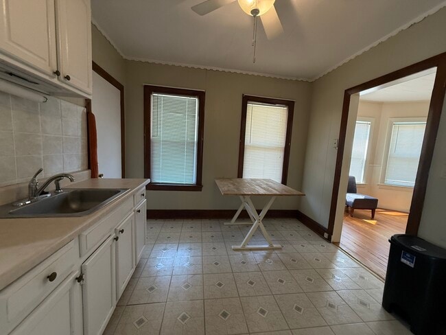 Foto del edificio - 53 Litchfield St