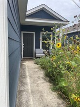 Building Photo - 7408 Tonka Ln