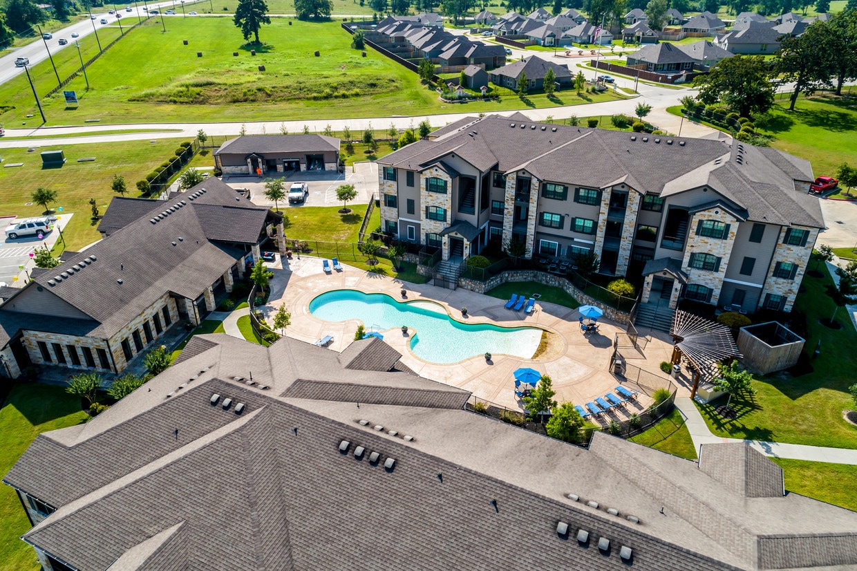 Town Creek Village Apartments 22870 Highway 105 W Montgomery, TX