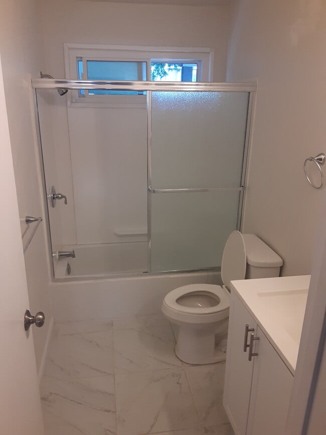 Foto del edificio - 1106 Eureka Ln