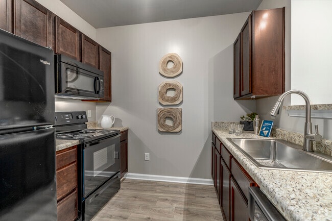 Interior Photo - Elements at Rock Hill