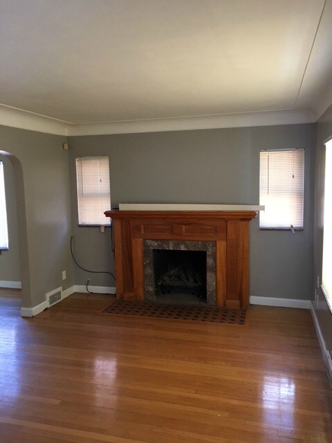 Foto del edificio - 17157 Rowe St