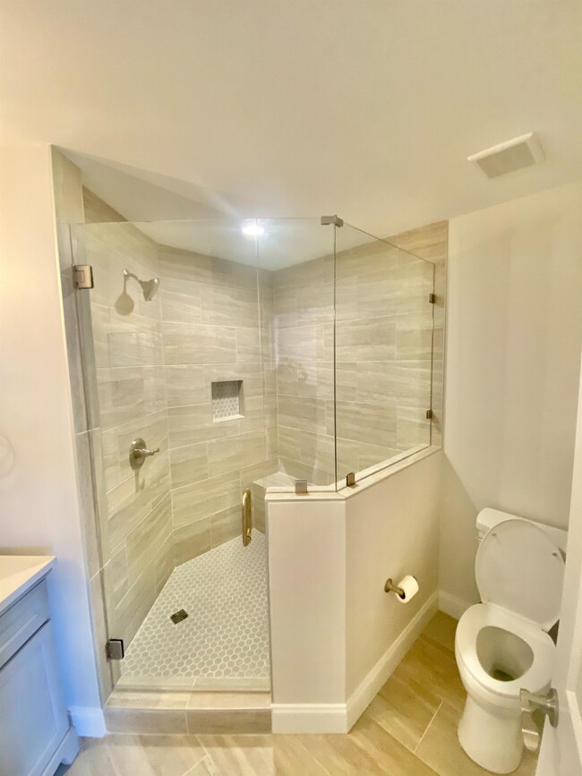 Building Photo - 47 Marina Cove Dr