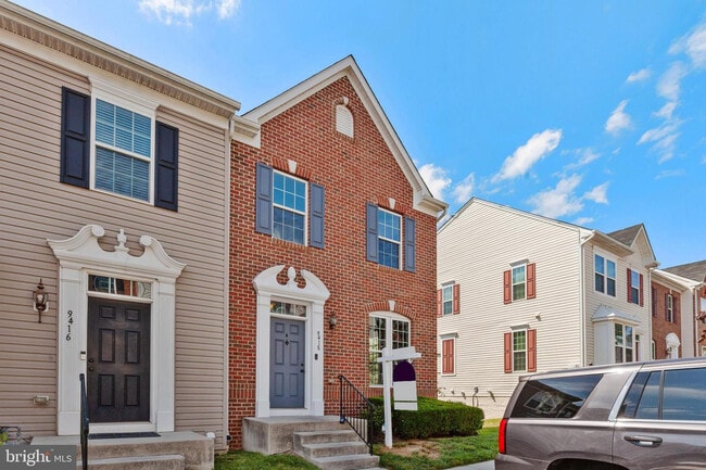 Foto del edificio - 9418 Paragon Ct