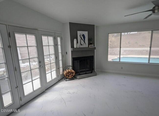 Building Photo - 22949 Sycamore Creek Dr