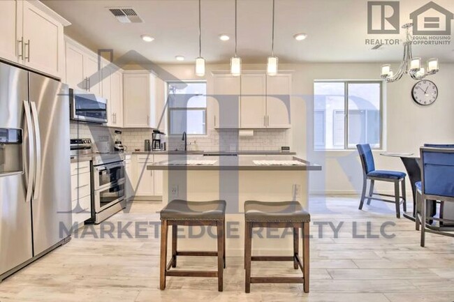 Foto del edificio - 2Bed/2.5Bath Town House at Kyrene/Chandler...