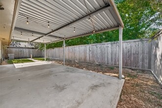 Building Photo - 1407 Somercotes Ln