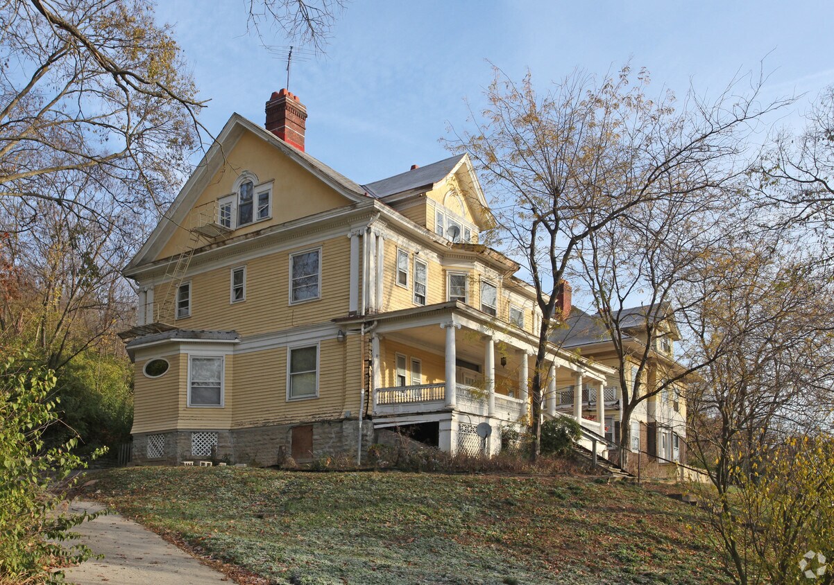Primary Photo - 3712-3716 River Rd